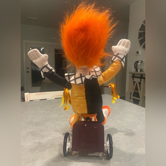 Gemmy Animated Tricycle Clown Carnival Creepy Halloween Prop - Picture 3 of 7